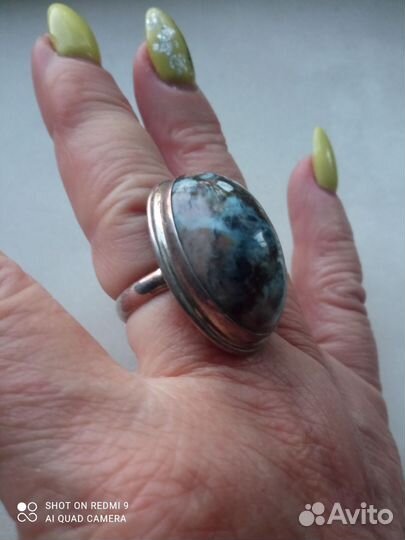Серебряное кольцо
