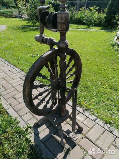 Прялка деревянная старинная