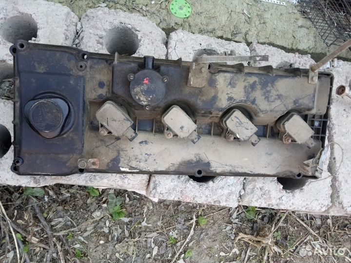 Клапанная крышка