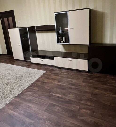 2-к. квартира, 58 м², 2/10 эт.