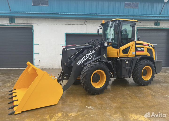 Фронтальный погрузчик BIZON 932, 2024