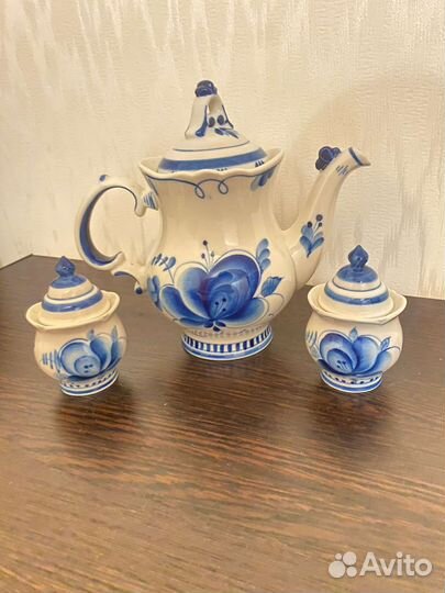 Посуда гжель