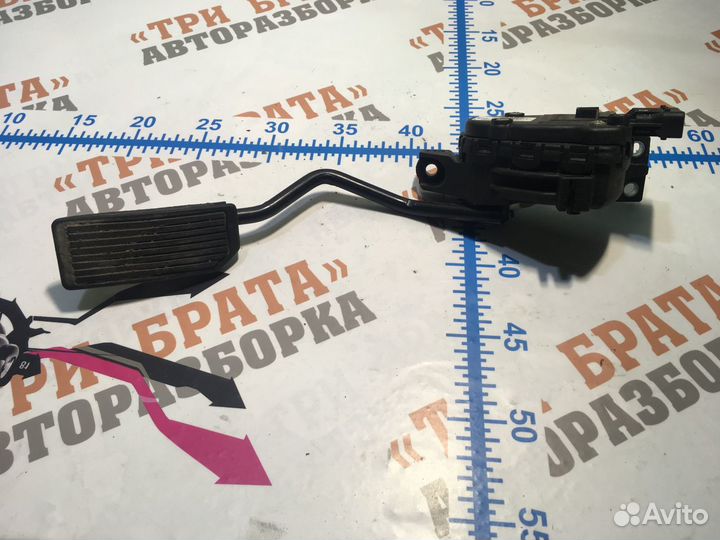 Ниссан Примьера Педаль газа электронная