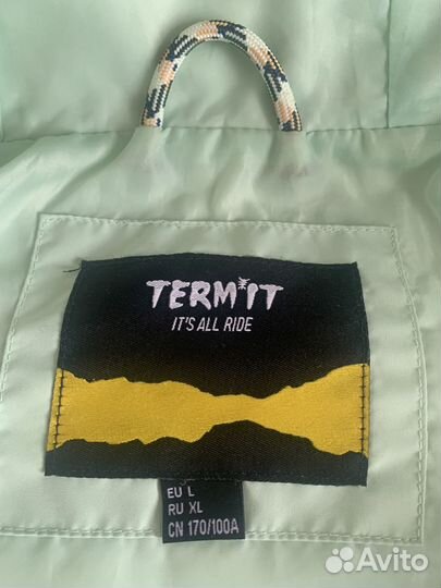 Ветровка женская