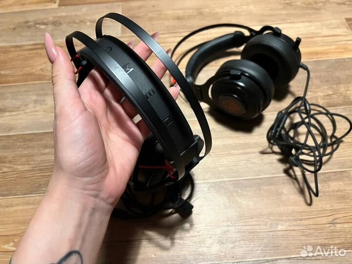 Игровые наушники с микрофоном Омен