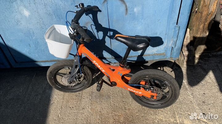 Велосипед 2-х колесный детский maxiscoo 