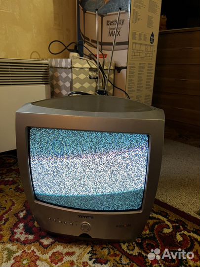 Телевизор samsung