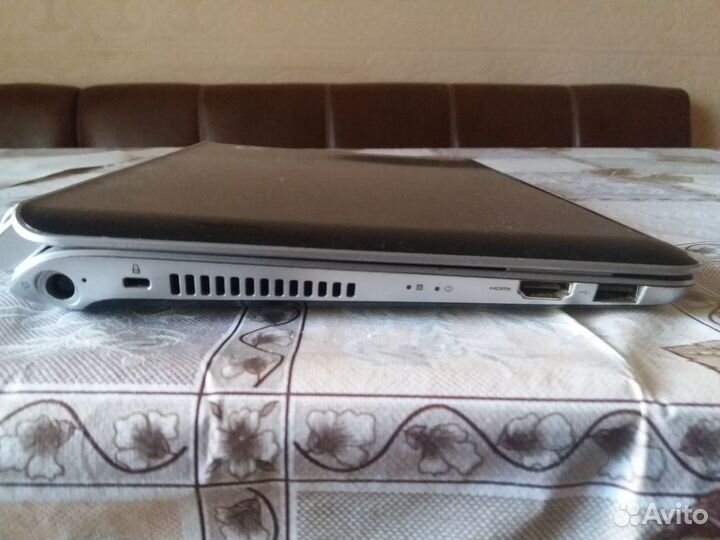 Нетбук HP Pavilion dm1-3100er