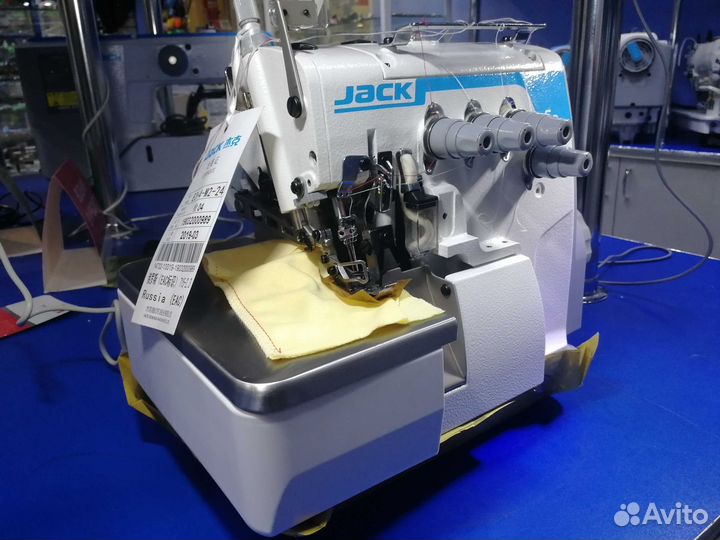 Оверлок Jack JK-Е3-4 (4-х нитка)