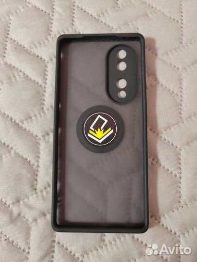 Чехол на Honor 70