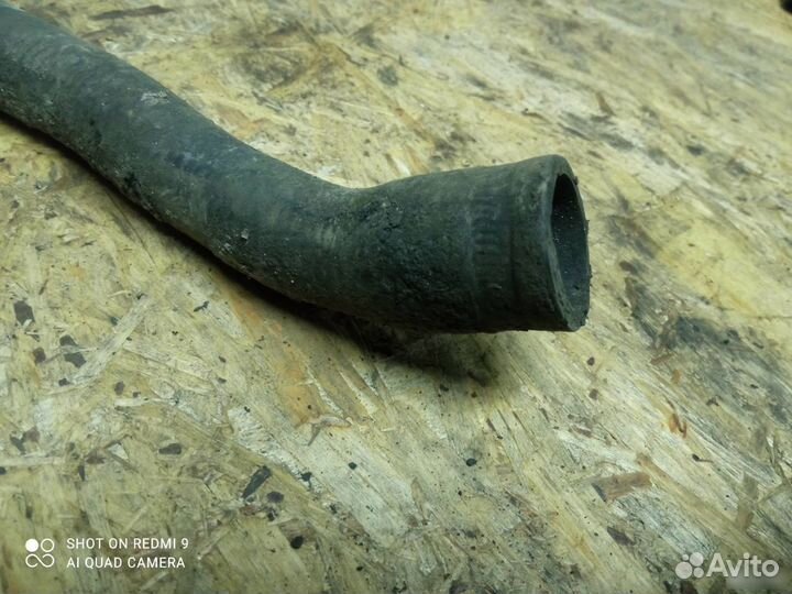 Шланг расширительного бачка Mercedes Benz w220