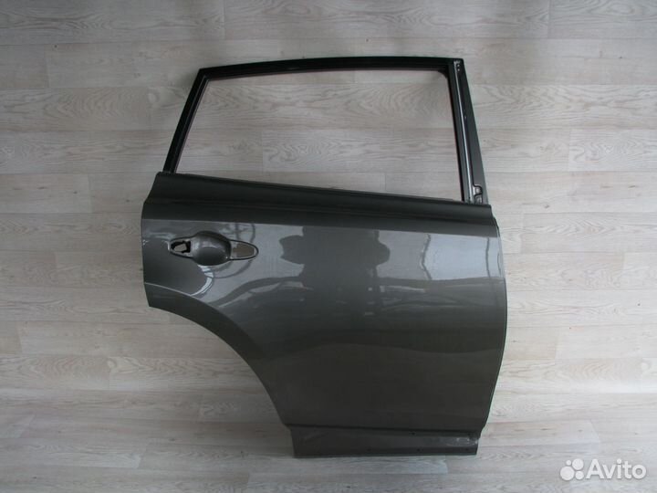 Toyota RAV 4 дверь задняя правая 2013-2018