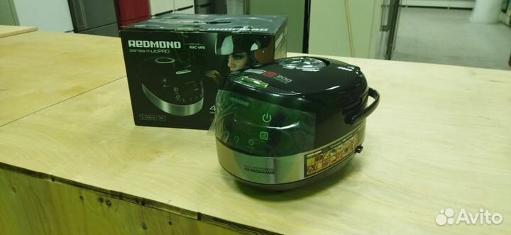 Новая Мультиварка Redmond RMC-M90