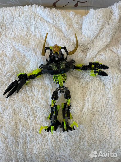 Lego bionicle