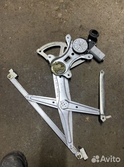 Стеклоподъемник передний правый lifan x50