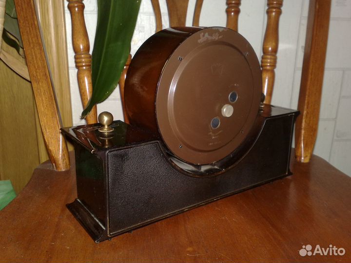 Часы каминные механические под дерево 