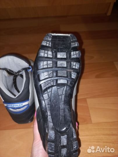 Лыжные ботинки 33 размер