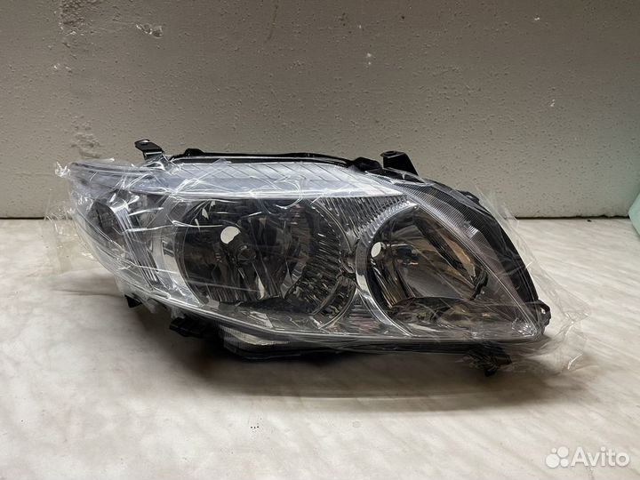 Фары Toyota corolla E140/150 06-13