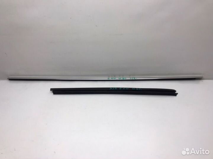 Молдинг на дверь задний левый Bmw 5-Series E60 3.0