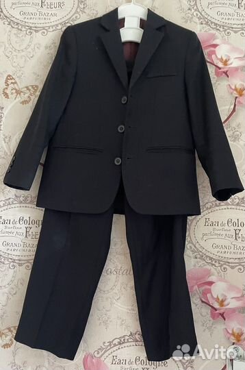 Школьный костюм