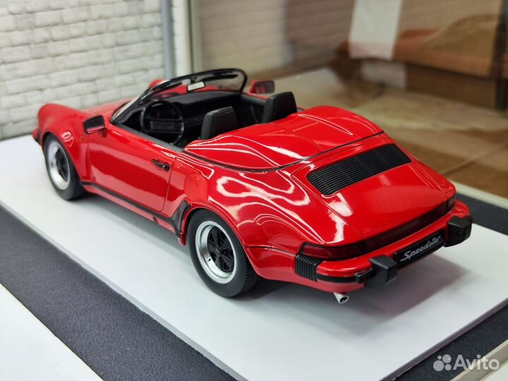 Porsche 911 Speedster Red 1989