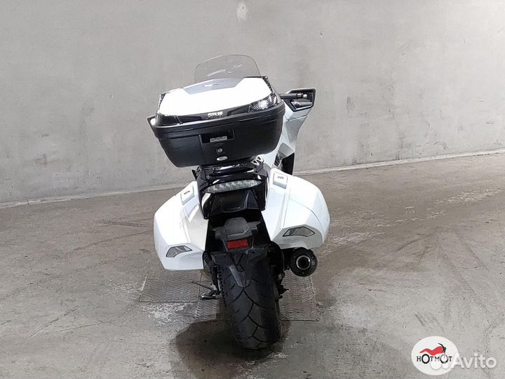 Honda NM4 2015г