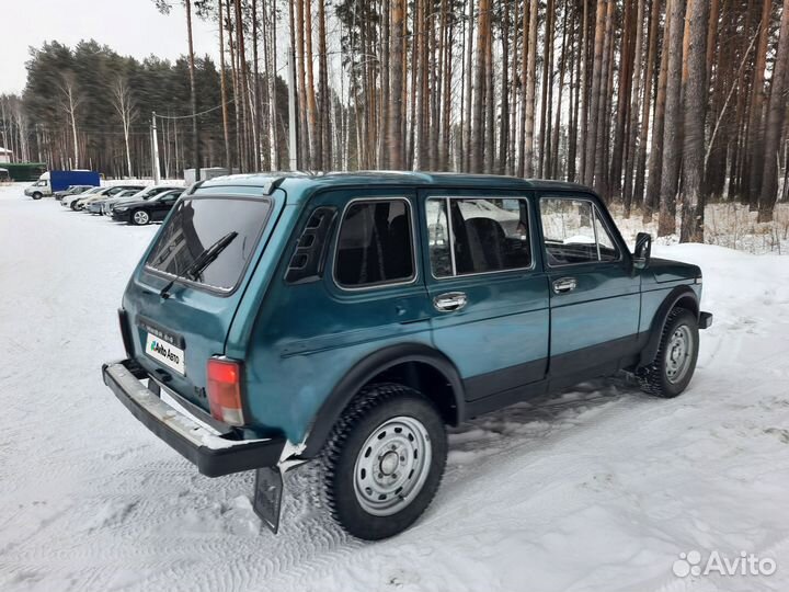 LADA 4x4 (Нива) 1.6 МТ, 1998, 200 000 км