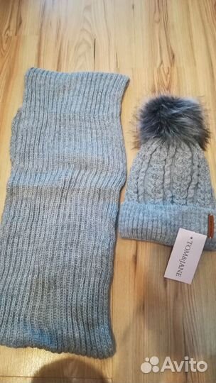 Тёплый набор: шапка и снуд