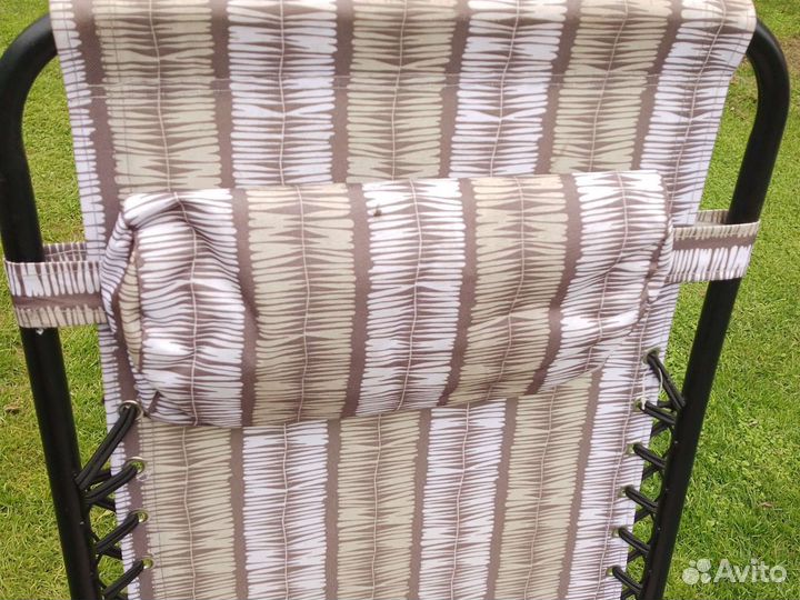 Шезлонг для дачи