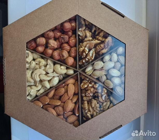 Орехи и сухофрукты