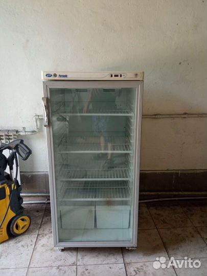 Холодильник маленький