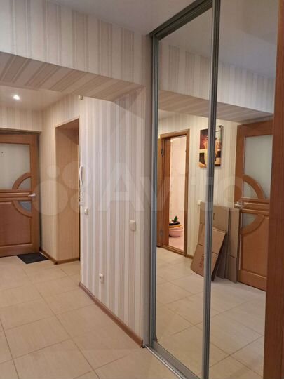 2-к. квартира, 72 м², 3/3 эт.