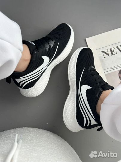 Кроссовки женские Nike дышащие 35-40 новые