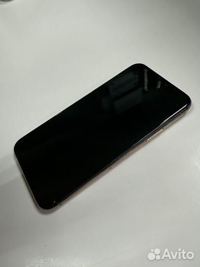 iPhone 11 Pro, 64 ГБ