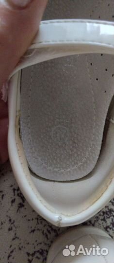 Сандали на девочку 27