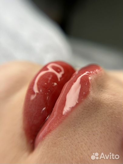 Ищу модель на процедуру по перманентному макияжу