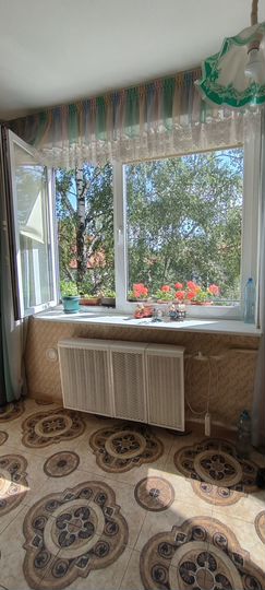 2-к. квартира, 68 м², 4/4 эт.