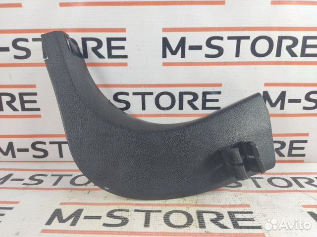 Накладка на порог салона передняя левая Bmw