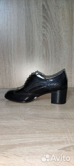 Ботильоны Barcelo Biagi новые 39р