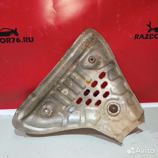 Термoэкрaн нa Mitsubishi Lаnсеr 10 1.8-2.0