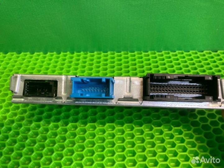 Блок ZGW Bmw 5 F10 N52B25 2010