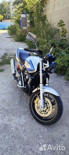Honda CB400