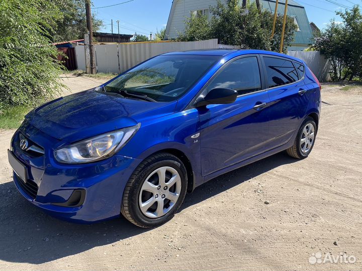 Hyundai Solaris 1.6 AT, 2012, 182 000 км