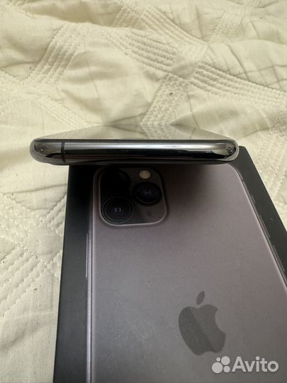 iPhone 11 Pro, 64 ГБ