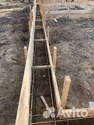 Бригада строителей