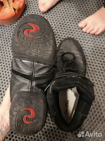 Обувь для танцев женская