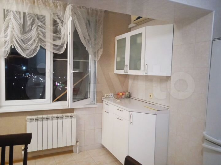 2-к. квартира, 56 м², 3/7 эт.