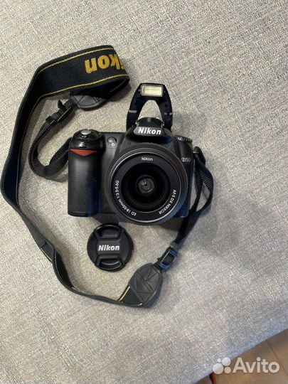 Зеркальный фотоаппарат Nikon D50 kit 18-55