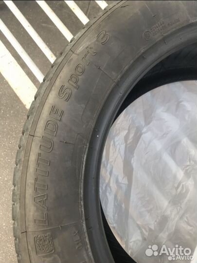 Michelin Latitude Sport 3 235/55 R18