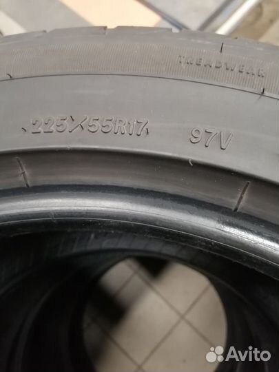 Goodyear Eagle Sport 225/55 R17 97V